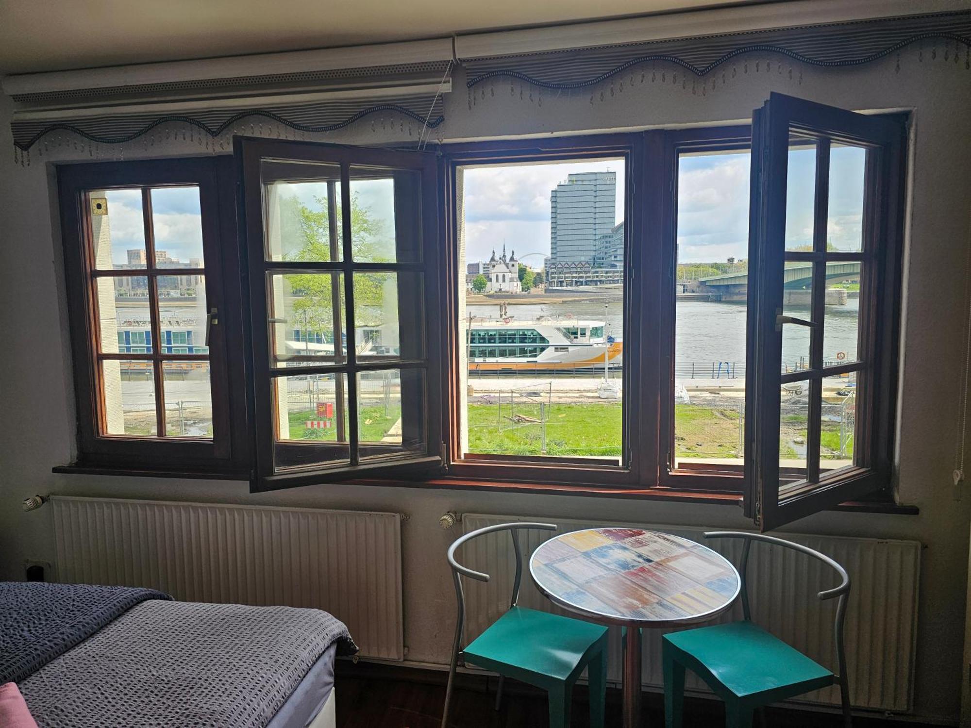 Haus Enteresan Lejlighedshotel Köln Eksteriør billede